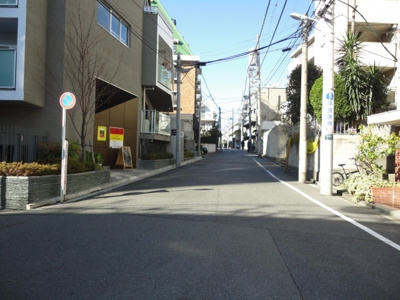 【周辺】 | プラウドフラット南青山