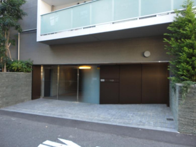 【エントランス】 | プラウドフラット南青山