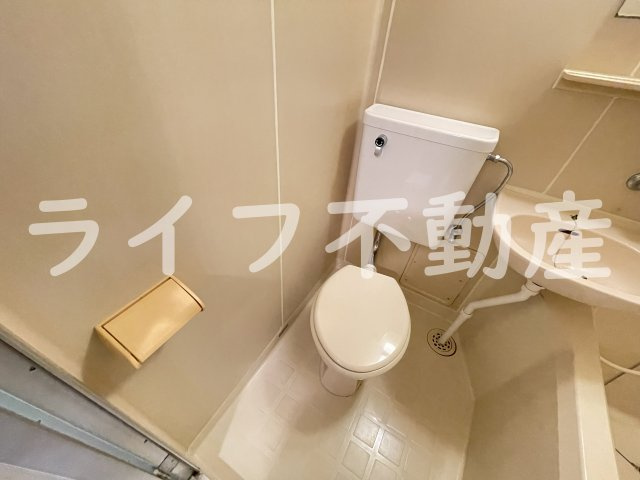 ソラーナ八戸ノ里のトイレ|ゆったりとした空間のトイレです