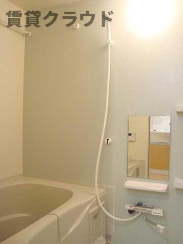 サンコスモスの浴室|ゆったり過ごせるお風呂です