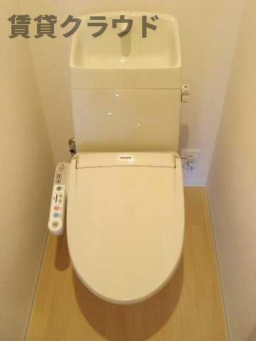 サンコスモスのトイレ|ゆったりとした空間のトイレです