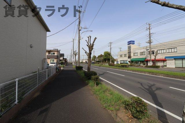 サンコスモスの周辺