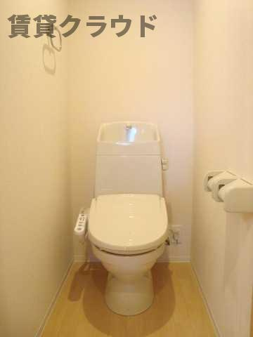 サンコスモスのトイレ|落ち着いたトイレです