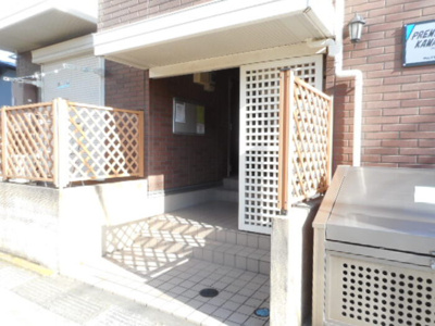 【エントランス】 | プレミールカメゾン