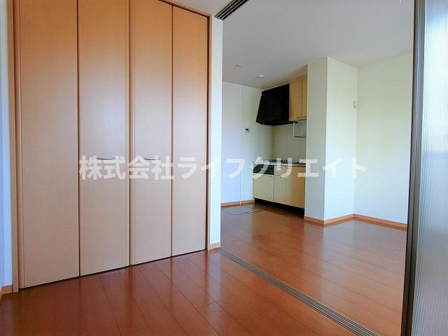 リビングタウン石川町Bの寝室