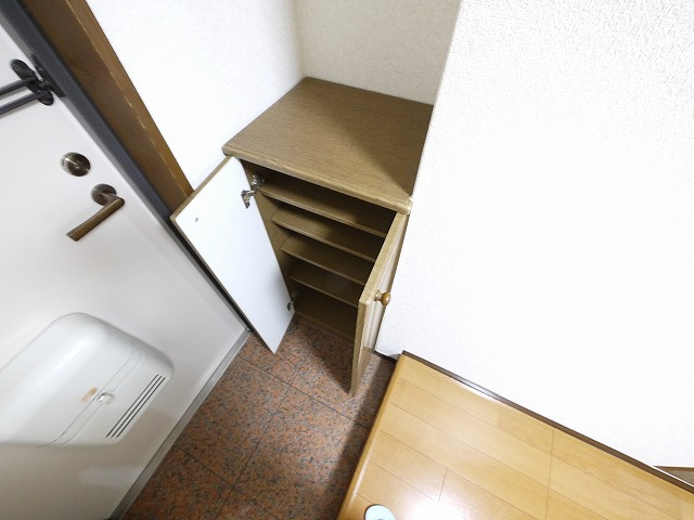 カンパネルラの設備|下駄箱