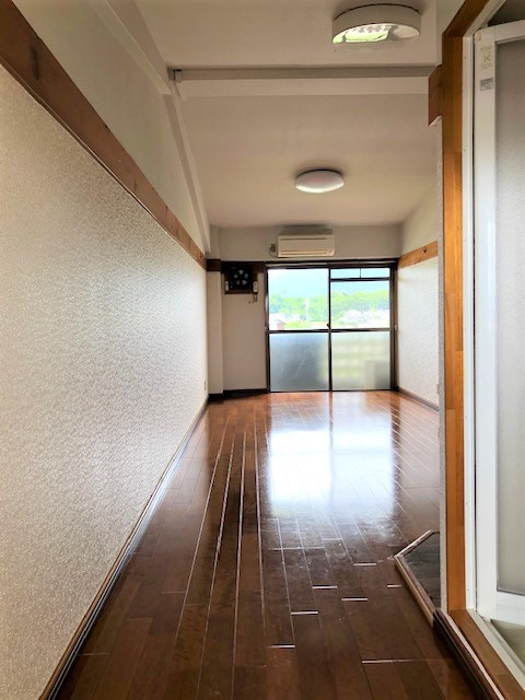 シャローム山城の玄関