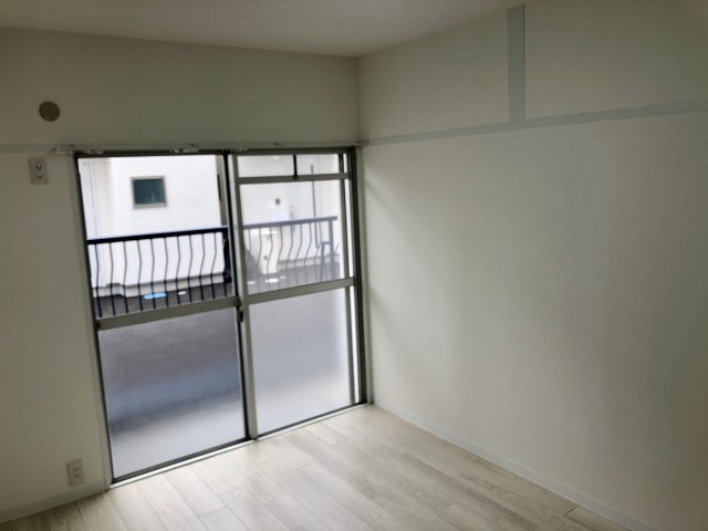吉武ビルの内装|中はこのようになっています