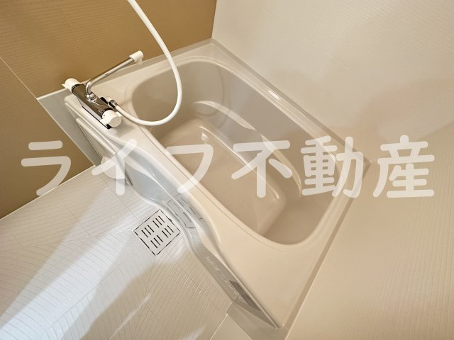 フジパレス森河内東Ⅱ番館の浴室