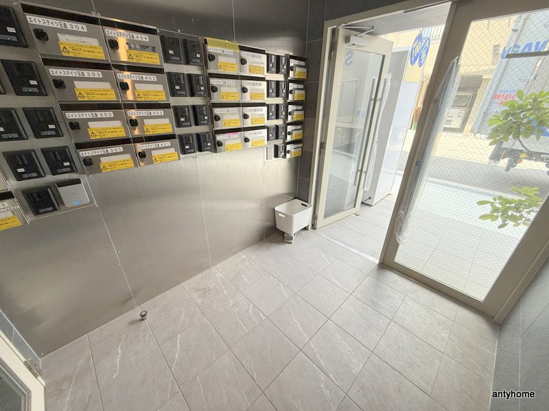 エイトステイツ玉造 仲介手数料無料のロビー