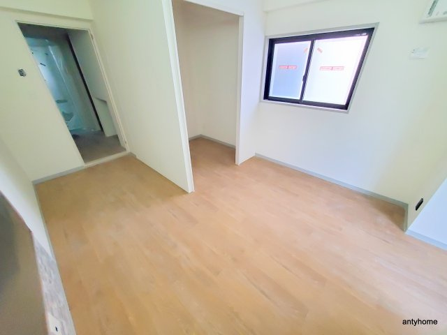 エイトステイツ玉造 仲介手数料無料の寝室