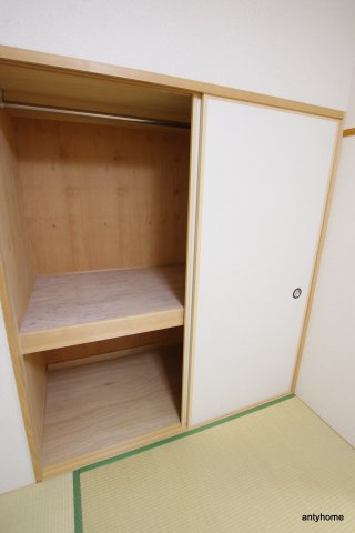 シャトー中尾　仲介手数料無料の収納