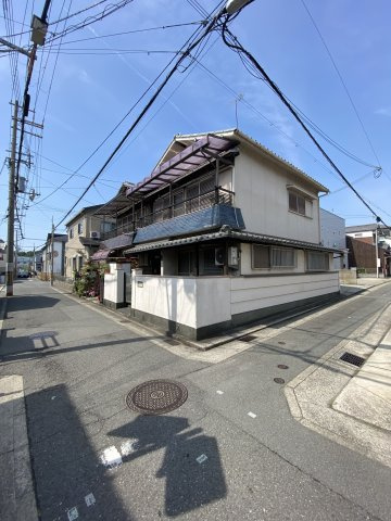 和歌山市宇須3丁目・中古戸建・54451の前面道路含む現地写真