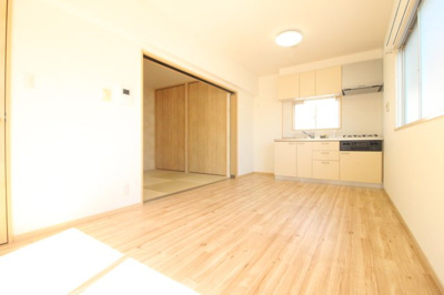 【居間・リビング】 | エフアール西田辺 | LDK9.0帖　内装リノベーション！