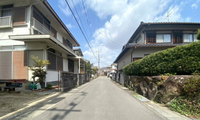【周辺】 | ☆中区山崎☆建築条件なし！☆約55坪の土地☆ | 周辺の交通量は少なめなのでお子様がいても安心。