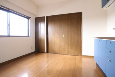 【居間・リビング】 | ブルーラグーン