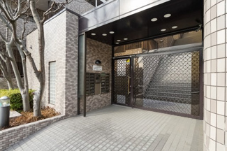 【エントランス】