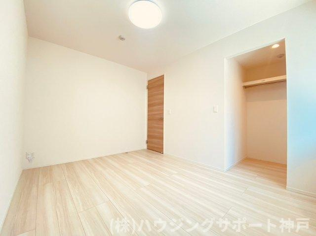 明石市大久保町大窪のアパートの寝室