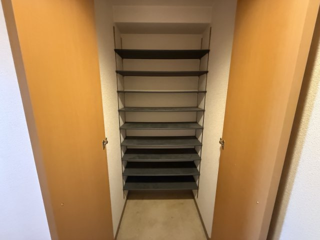 ゴールドヒルズ渡辺｜名古屋市の賃貸ならMy賃貸の収納|ゴールドヒルズ渡辺