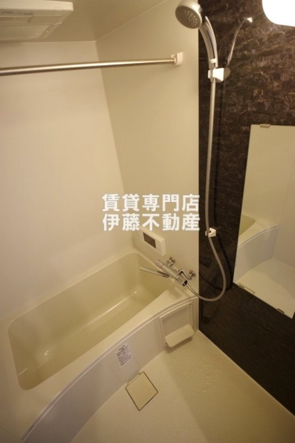 GRANDTIC平安通の浴室