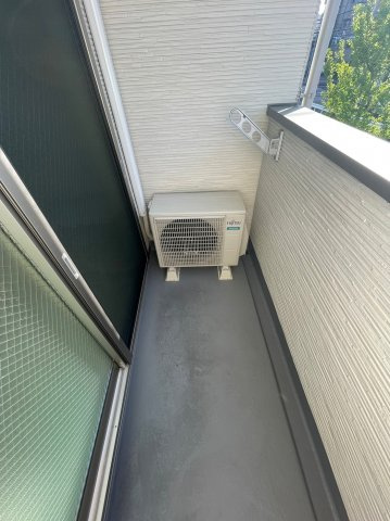 仲介手数料0円！！グローリー庄内緑地のバルコニー