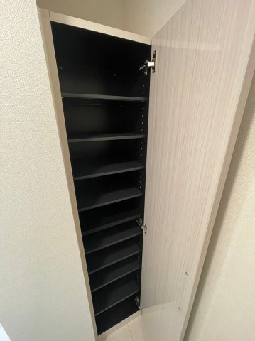 仲介手数料0円！！グローリー庄内緑地の収納