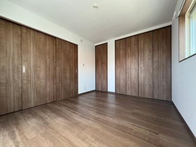 【寝室】 | モンタージュ垂水