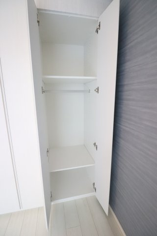 ラティエラ武蔵小杉の収納|別部屋の参考写真です。