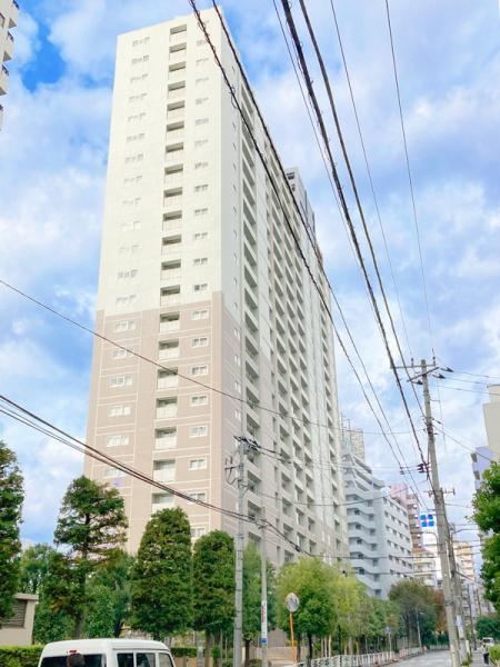 東京アインスリバーサイドタワーの外観