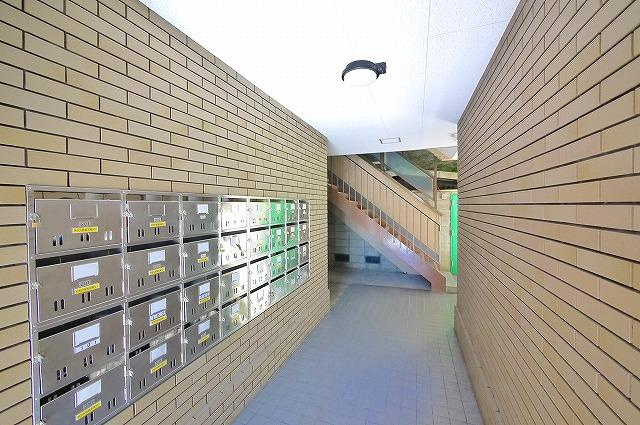 白樺ハイツ大宮Ⅰのその他共用部分|便利な集合ポストがあります