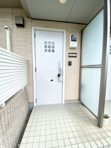 【玄関】 | シャーメゾン大野中