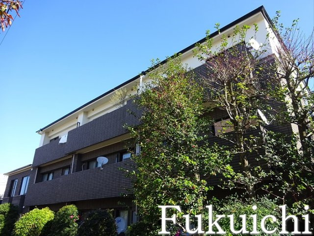 グランドゥール祐天寺の外観