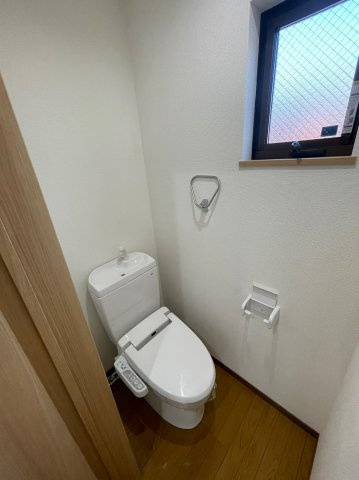 仲介手数料0円！！ションテ・ファオン・エスパスのトイレ