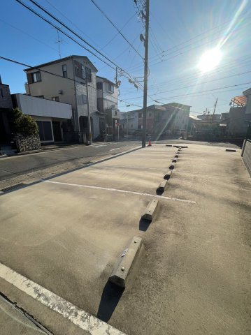 仲介手数料0円！！ションテ・ファオン・エスパスの駐車場