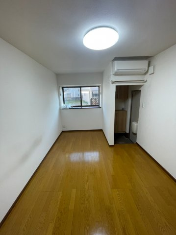 仲介手数料0円！！ションテ・ファオン・エスパスの居間・リビング