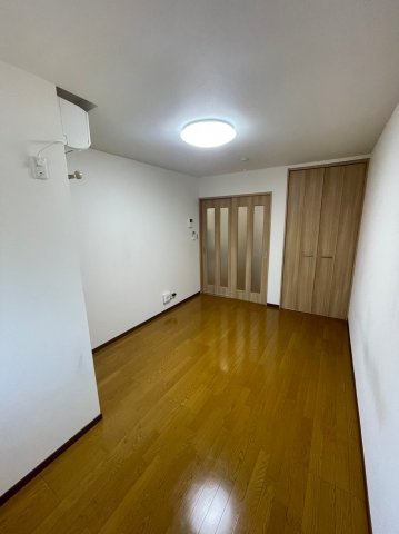 仲介手数料0円！！ションテ・ファオン・エスパスの居間・リビング