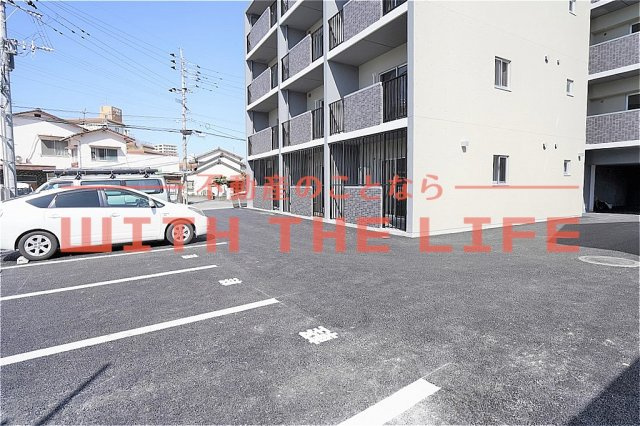 Maisonアマファソン【キャッシュバック対象物件】の駐車場|駐車場です