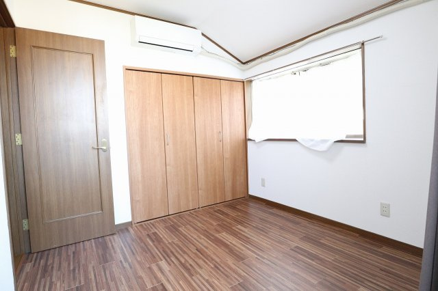 中神貸家の子供部屋