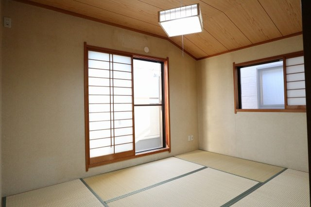 中神貸家の和室