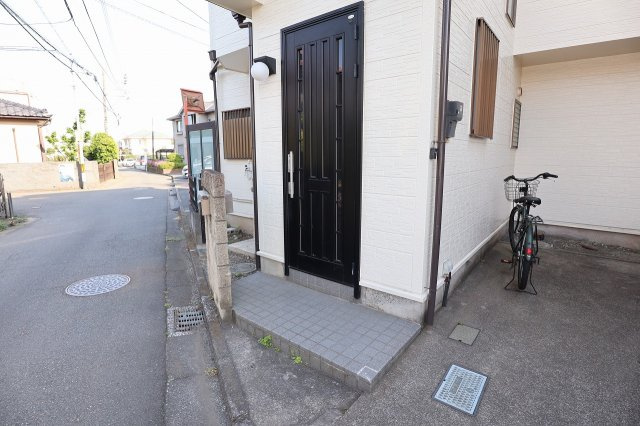 中神貸家のエントランス