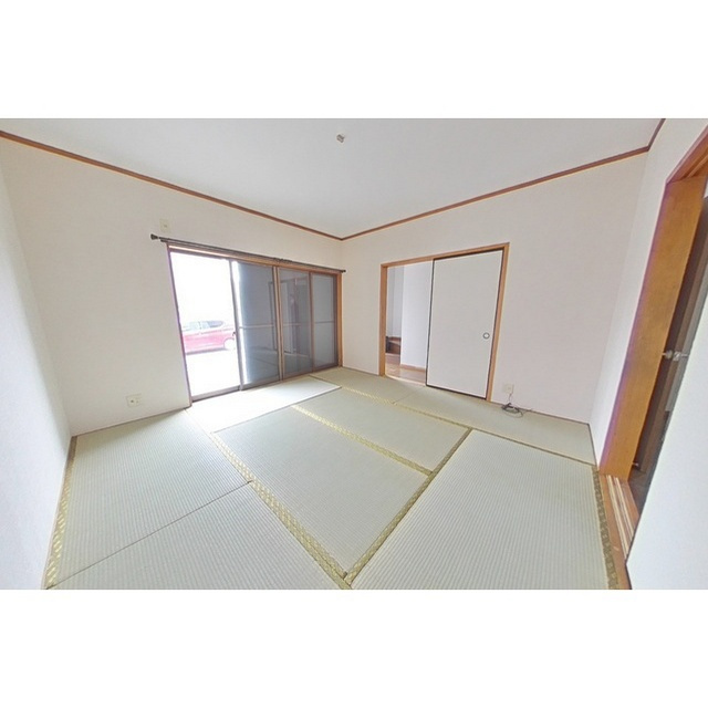 岐阜市大菅北の一戸建ての居間・リビング