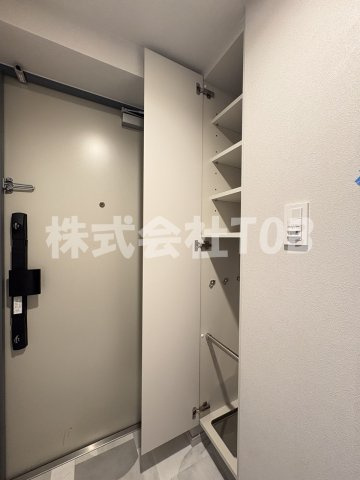 【収納】 | ルネサンスコート上北沢フロント | シューズBOX※クリーニング完了前※