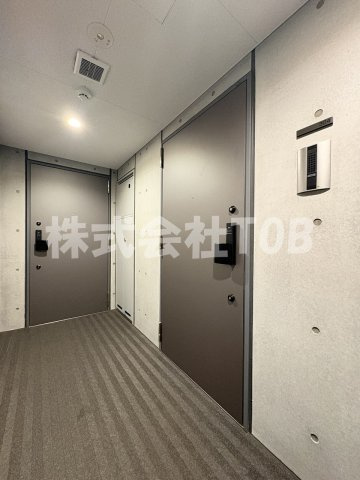 【その他】 | ルネサンスコート上北沢フロント | 304号室　玄関ドア