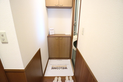 【玄関】 | キングスコートB棟