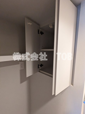 【設備】 | ルネサンスコート上北沢フロント | リネン庫