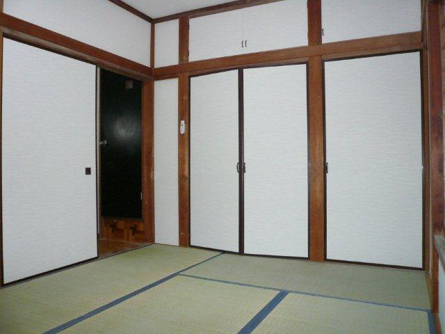 早尾貸家の和室