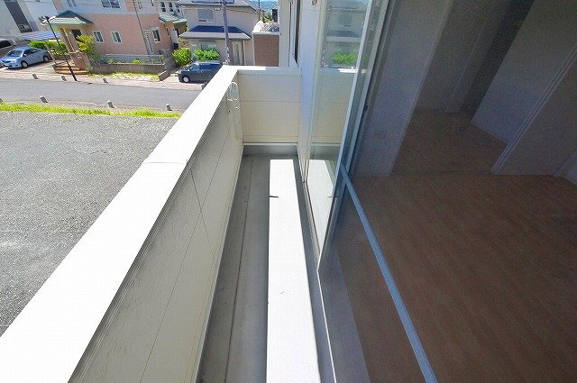 メゾン梅美のバルコニー|広々としたバルコニーです