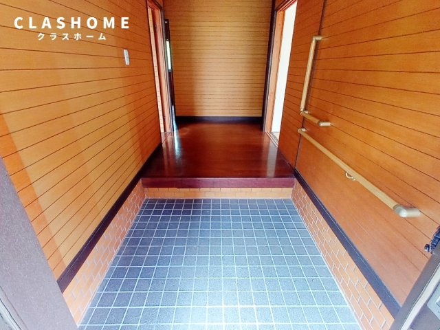 富士見町戸建借家　　刈谷市の賃貸ならクラスホーム刈谷店の玄関