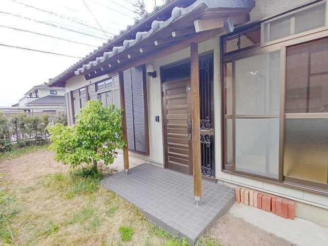 富士見町戸建借家　　刈谷市の賃貸ならクラスホーム刈谷店の玄関