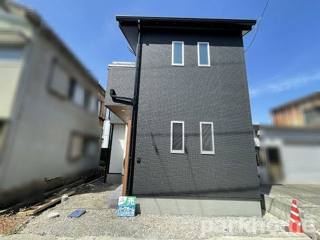 高知市桜井町2丁目　新築住宅の外観|2023.3撮影